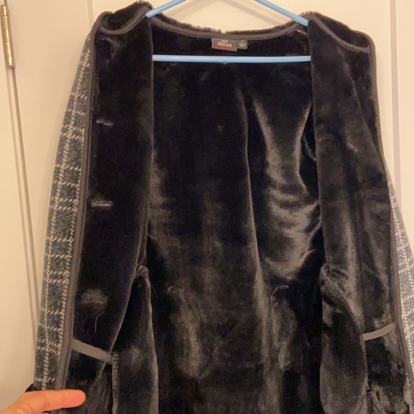 Plaid black/gray cozy coat - Picture 4 of 9